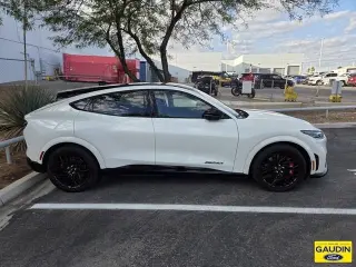 Ford Mustang Mach-E 2023 AWD GT 4dr SUV