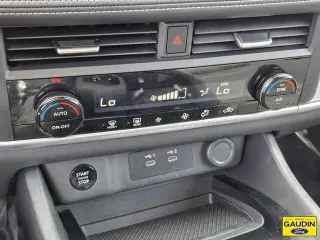 Nissan Rogue 2025 AWD SV 4dr Crossover