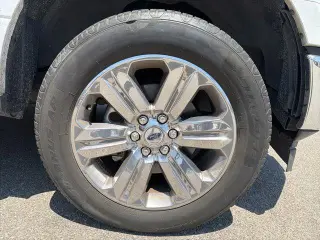 Ford F-150 2018 4x4 XLT 4dr SuperCrew 5.5 ft. SB