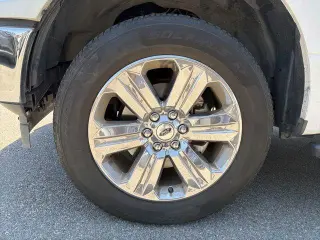 Ford F-150 2018 4x4 XLT 4dr SuperCrew 5.5 ft. SB