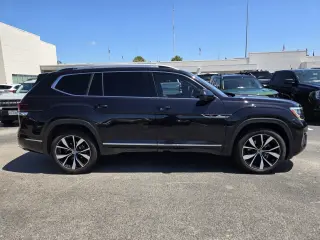 Volkswagen Atlas 2024 AWD SEL Premium R-Line 4Motion 4dr SUV