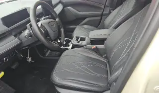 Ford Mustang Mach-E 2025 Select 4dr SUV
