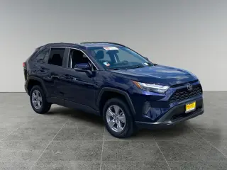 Toyota RAV4 2025 XLE 4dr SUV