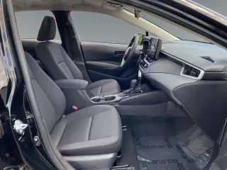 Toyota Corolla 2025 LE 4dr Sedan