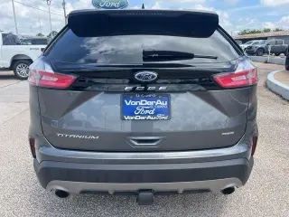Ford Edge 2023 AWD Titanium 4dr Crossover