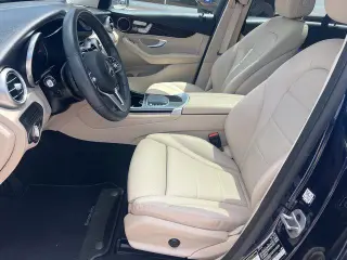 Mercedes-Benz GLC 2022 GLC 300 4dr SUV