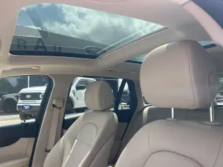 Mercedes-Benz GLC 2022 GLC 300 4dr SUV