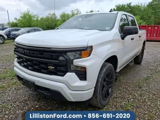 Chevrolet Silverado 1500 2023 4x4 Custom 4dr Crew Cab 5.8 ft. SB