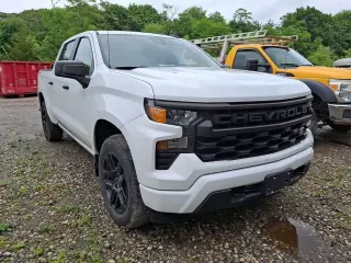 Chevrolet Silverado 1500 2023 4x4 Custom 4dr Crew Cab 5.8 ft. SB