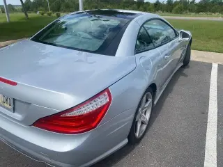 Mercedes-Benz SL-Class 2015 SL 550 2dr Convertible
