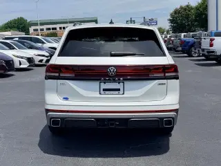 Volkswagen Atlas 2024 AWD Peak Edition SEL 4Motion 4dr SUV