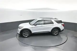 Ford Explorer 2025 AWD Active 4dr SUV