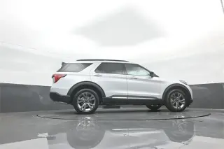 Ford Explorer 2025 AWD Active 4dr SUV