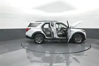 Ford Explorer 2025 AWD Active 4dr SUV