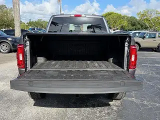 Ford F-150 2023 4x4 XLT 4dr SuperCrew 5.5 ft. SB
