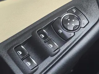 Ford Edge 2022 AWD SE 4dr Crossover