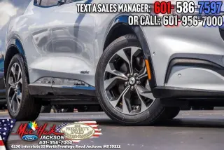 Ford Mustang Mach-E 2023 Premium 4dr SUV