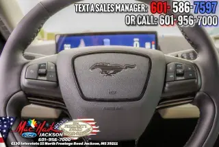 Ford Mustang Mach-E 2023 Premium 4dr SUV