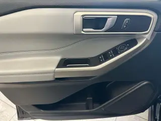 Ford Explorer 2023 AWD XLT 4dr SUV