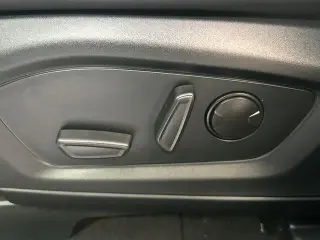 Ford Explorer 2023 AWD XLT 4dr SUV