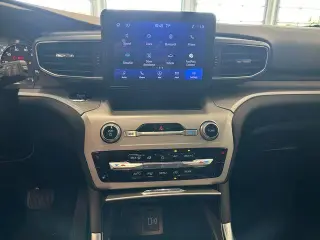 Ford Explorer 2023 AWD XLT 4dr SUV