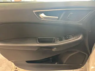 Ford Edge 2018 AWD SE 4dr Crossover