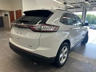 Ford Edge 2018 AWD SE 4dr Crossover