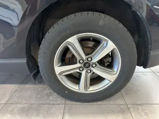 Ford Edge 2023 AWD SEL 4dr Crossover