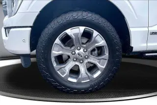 Ford F-150 2021 4x4 Platinum 4dr SuperCrew 5.5 ft. SB