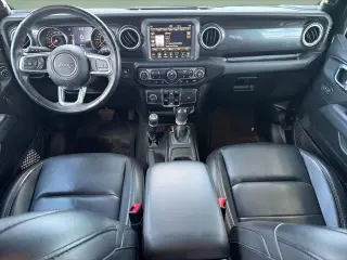 Jeep Wrangler Unlimited 2020 4x4 Sahara 4dr SUV