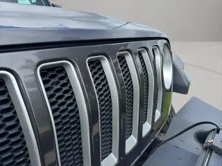 Jeep Wrangler Unlimited 2018 4x4 Sport 4dr SUV (midyear release)