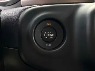 Jeep Wrangler Unlimited 2018 4x4 Sport 4dr SUV (midyear release)