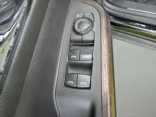 GMC Acadia 2020 Denali 4dr SUV