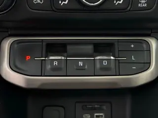 GMC Acadia 2020 Denali 4dr SUV