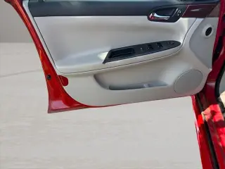 Chevrolet Impala 2009 LS 4dr Sedan