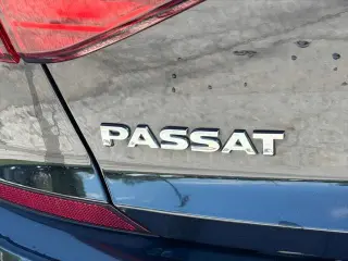 Volkswagen Passat 2017 1.8T R-Line 4dr Sedan