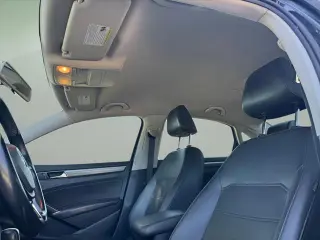 Volkswagen Passat 2017 1.8T R-Line 4dr Sedan