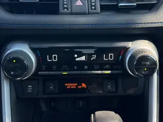 Toyota RAV4 Hybrid 2021 AWD XSE 4dr SUV