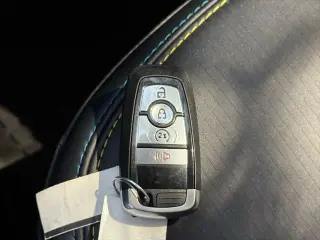 Ford Maverick 2025 AWD Lobo 4dr SuperCrew 4.5 ft. SB
