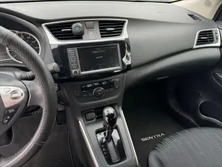 Nissan Sentra 2019 S 4dr Sedan 6M