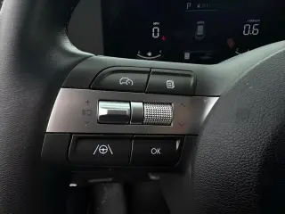 Hyundai KONA 2025 AWD SEL 4dr Crossover