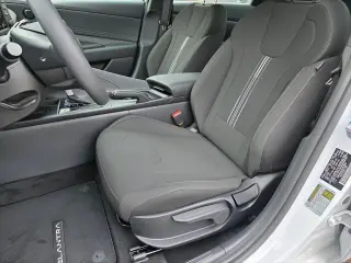 Hyundai ELANTRA 2026 SEL Sport 4dr Sedan