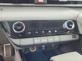 Hyundai ELANTRA 2026 SEL Sport 4dr Sedan