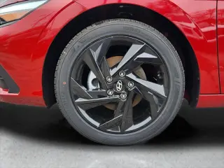 Hyundai ELANTRA 2026 SEL Sport 4dr Sedan