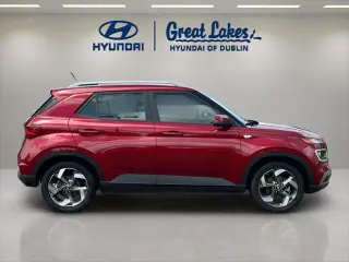 Hyundai VENUE 2024 Limited 4dr Crossover