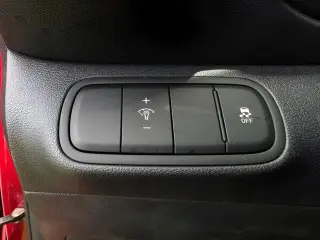 Hyundai VENUE 2024 Limited 4dr Crossover