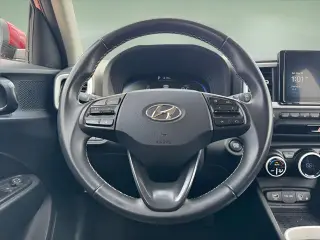 Hyundai VENUE 2024 Limited 4dr Crossover