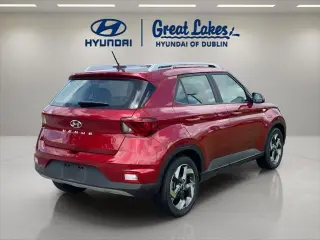 Hyundai VENUE 2024 Limited 4dr Crossover