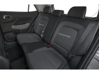 Hyundai VENUE 2026 SEL 4dr Crossover w/Two-Tone Roof