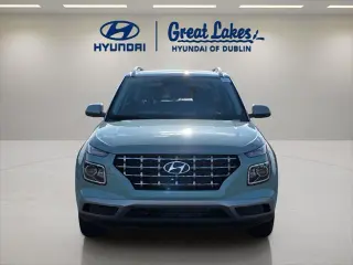 Hyundai VENUE 2026 SEL 4dr Crossover w/Two-Tone Roof